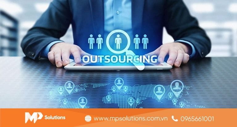 Outsource phần mềm là gì?