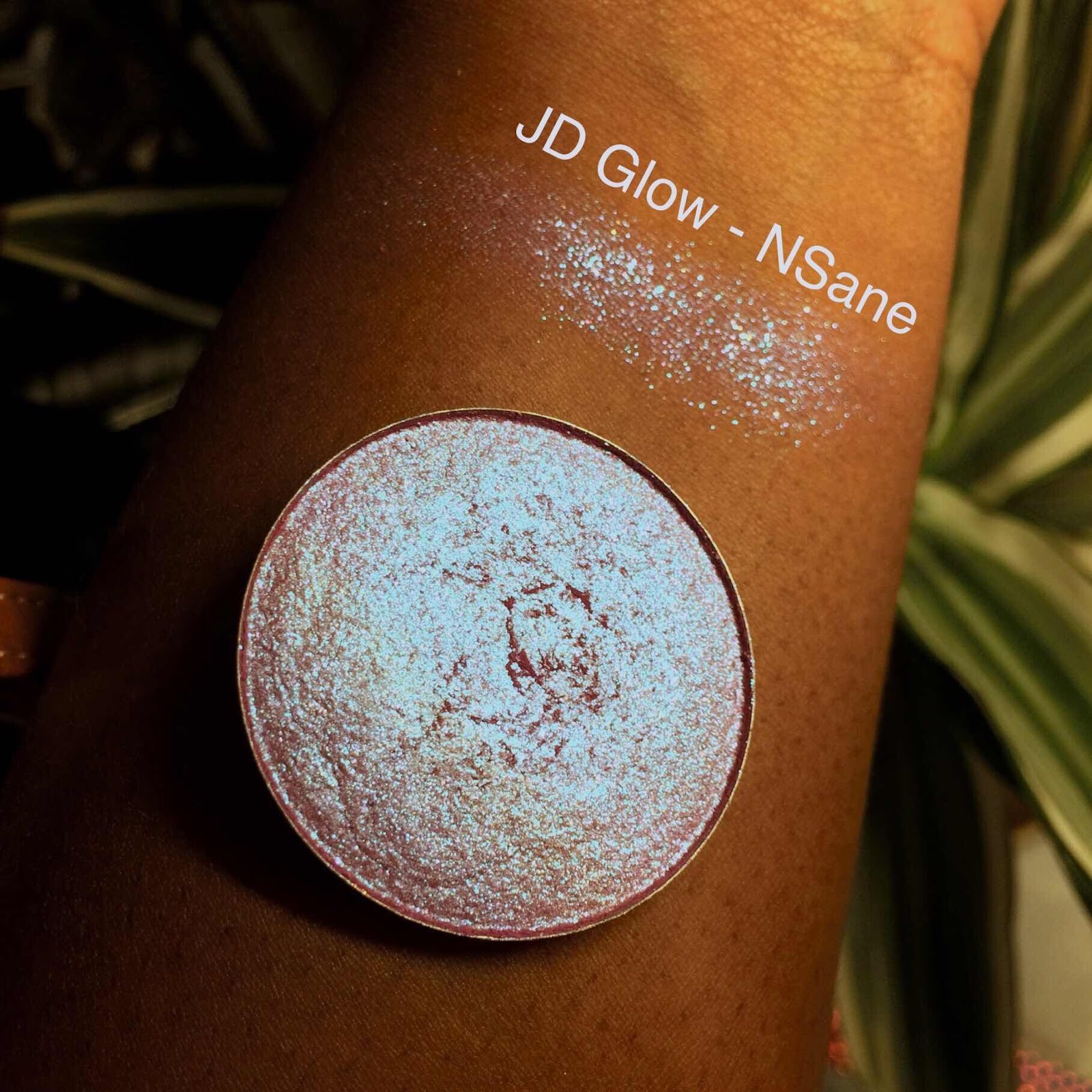 JDGlow NSane arm swatch with silver shift