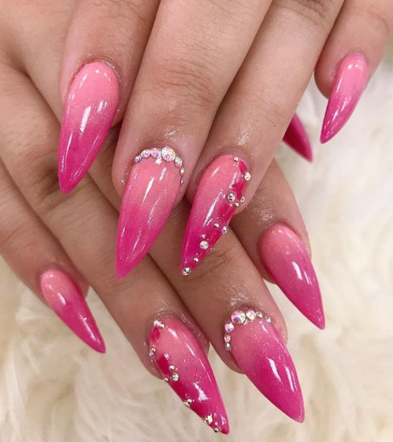  Flawless pink ombre nail 
