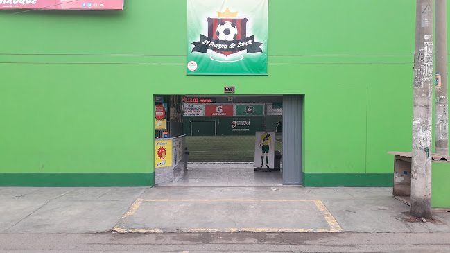 El Campin de Zarate - Lima