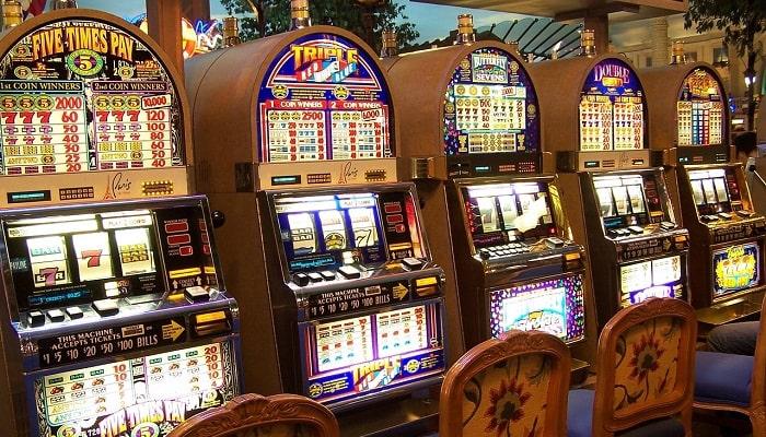 online casino slot defferent 