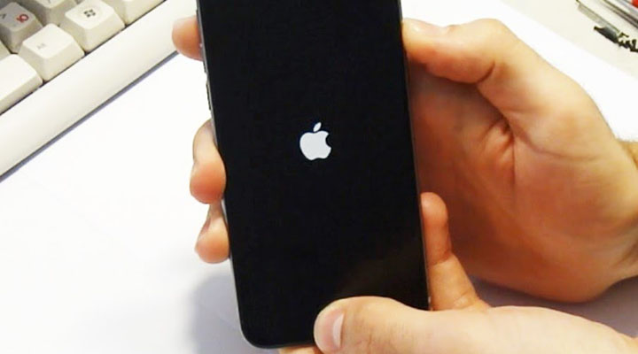 Hàng loại iPhone X mất nguồn đột ngột không rõ nguyên nhân