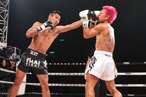 The Ultimate Muay Thai Guide to the Jab - Muay Thai PROS