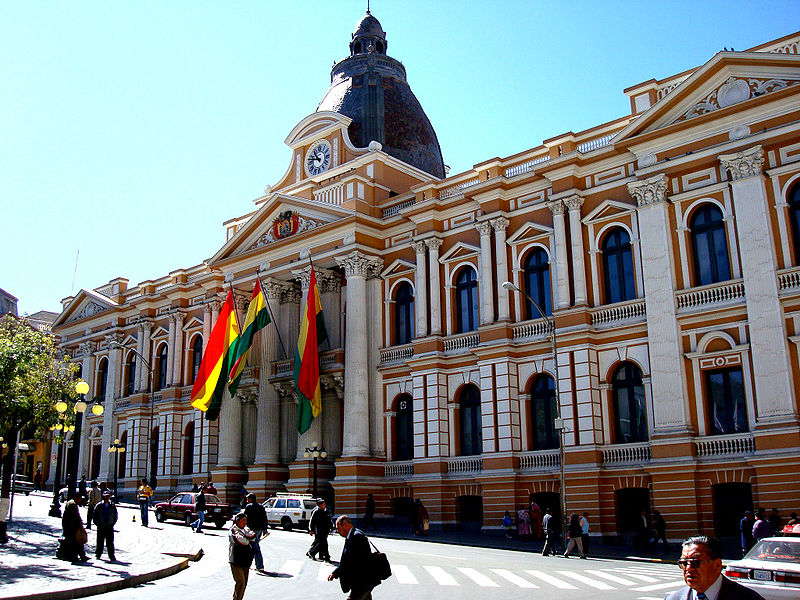 800px-Palacio_del_Congreso_Nacional_La_Paz_Bolivia.jpg