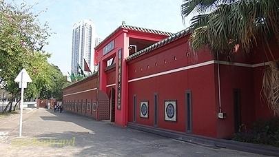 1574acad088740.jpg