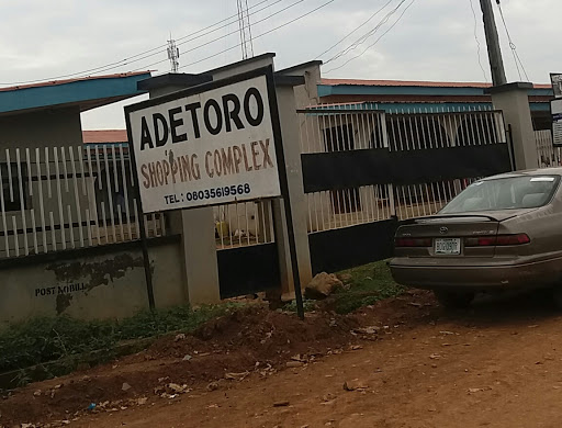 Adetoro Shopping Complex, Adetoro Road, Osogbo, Nigeria, Park, state Osun