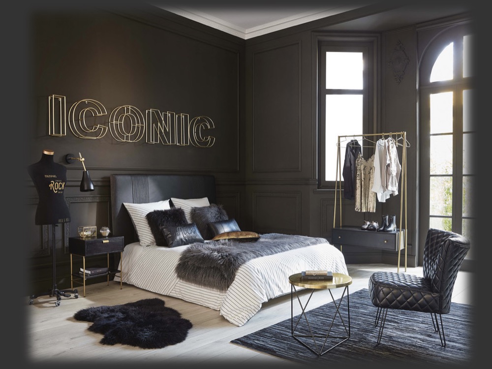 Fashion Black and Gold Rooms for Teenager