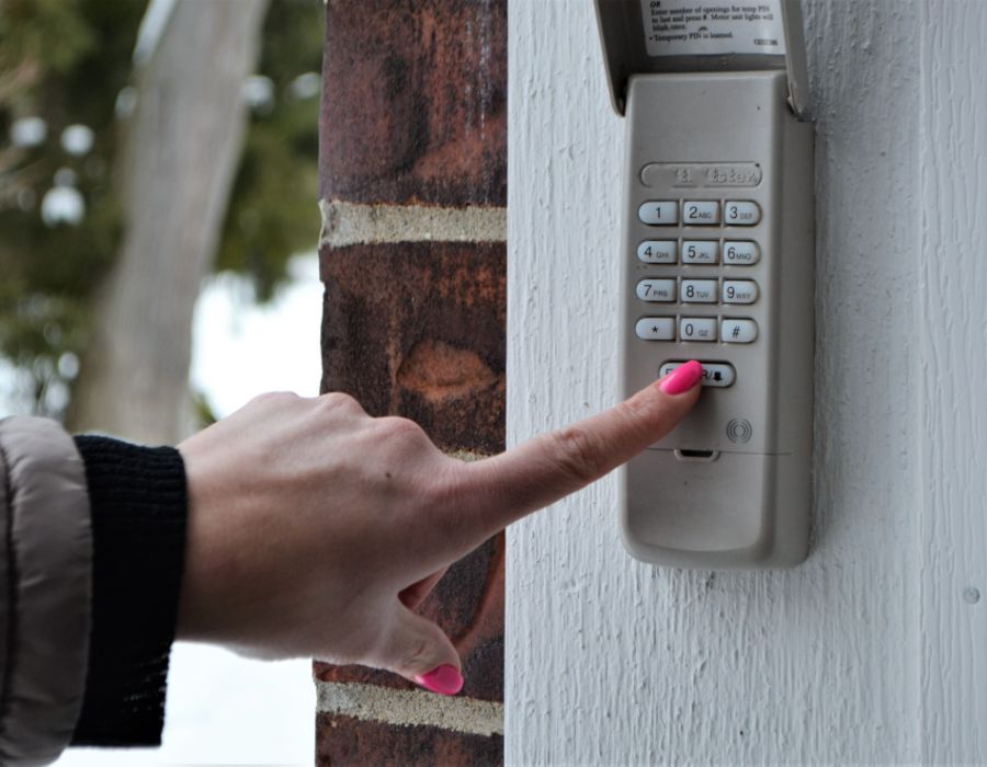 garage door repair ri