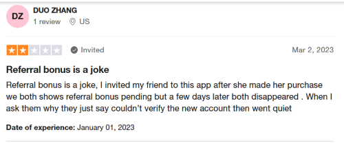 Negative Rakuten review from a user who claims that they struggled to receive a referral bonus. 