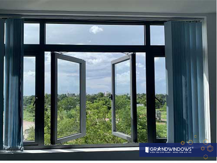 Grand Windows giới thiệu cửa sổ 4 cánh mở quay ra ngoài Luxury