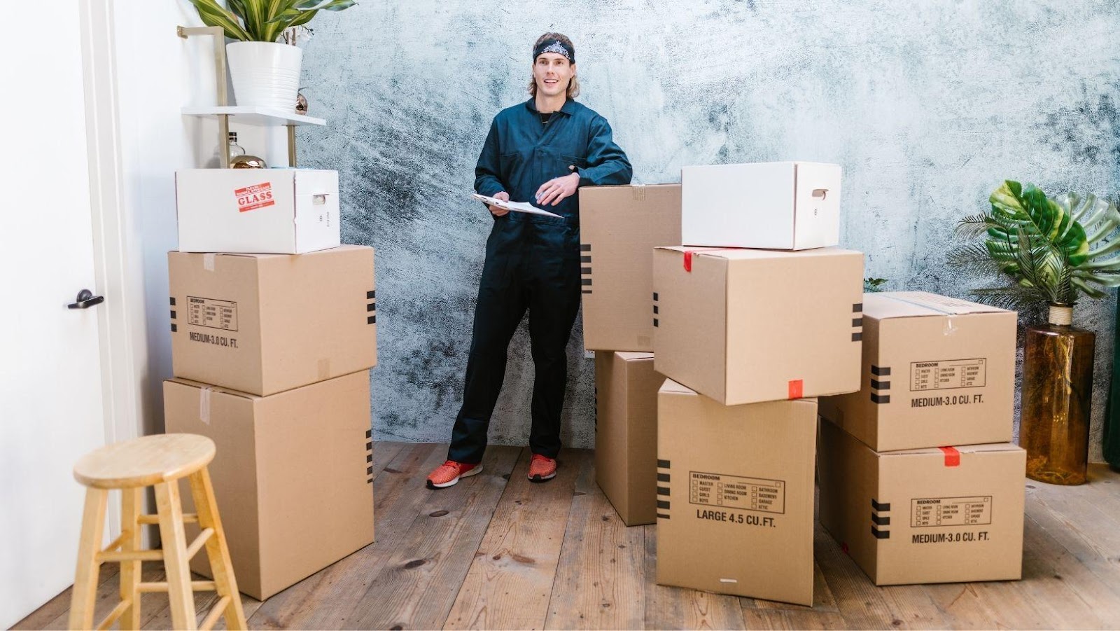 The Benefits of Hiring Professional Movers