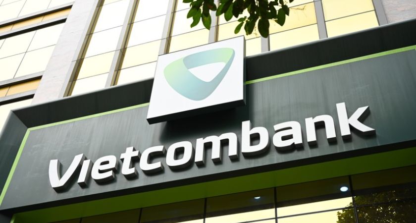 Vay thấu chi ngân hàng Vietcombank trực tiếp tại ngân hàng