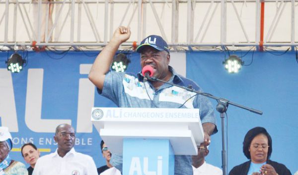 ali bongo victoire.jpg