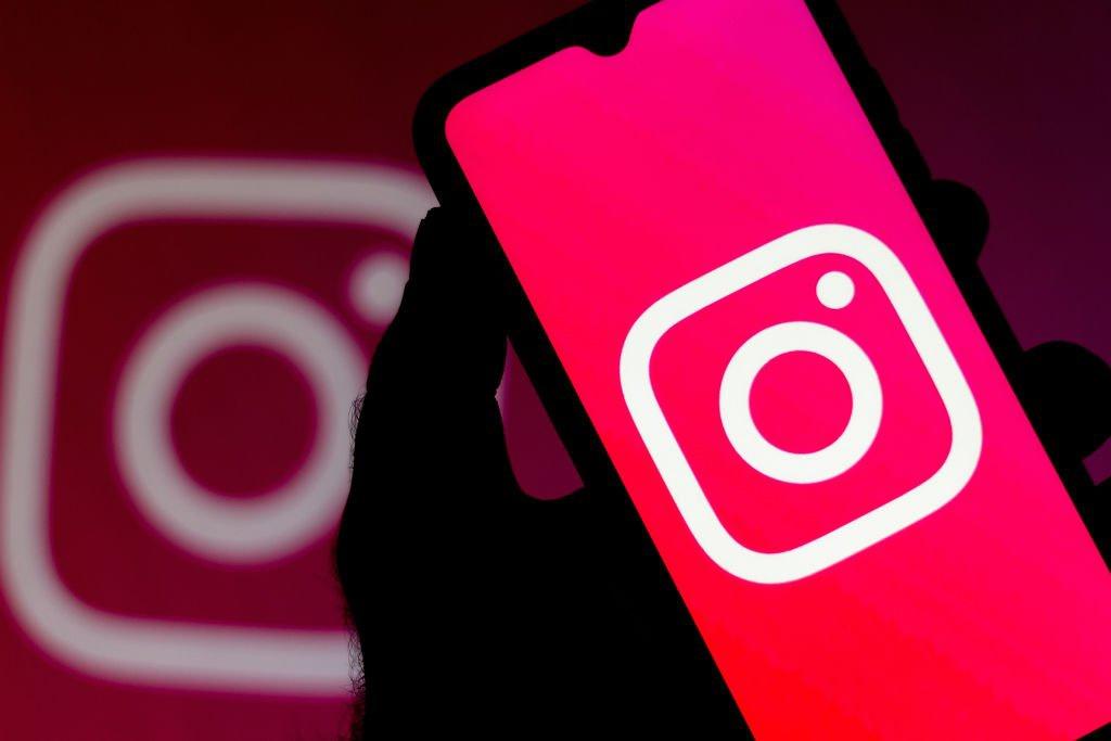How come videos won't play on Instagram? - Quora