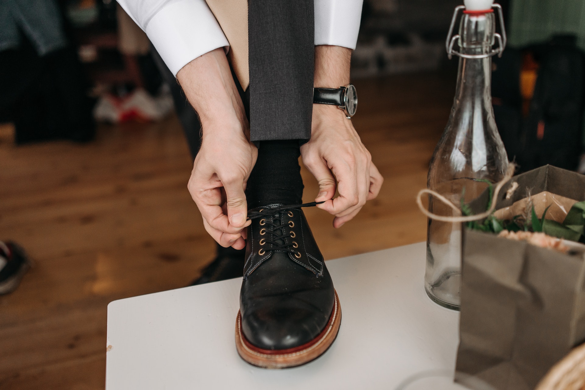 How To Pair Dress Shoes With Jeans