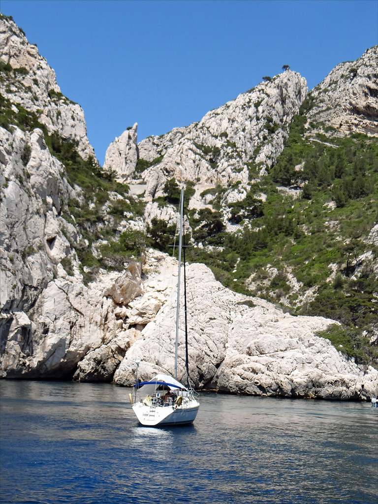 Rallye nautique dans les calanques de Marseille