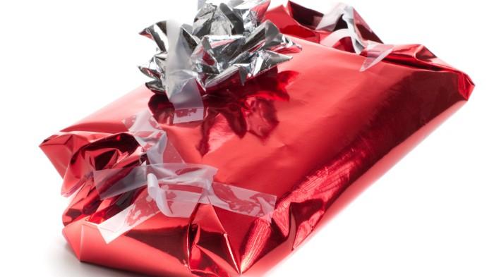 Gift Wrapping Mistakes