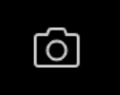 Een wit fototoestel icoon op een zwarte achtergrond.