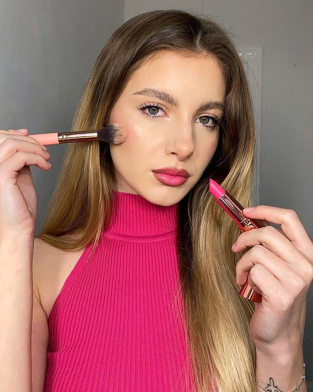 Simple Pink Makeup 