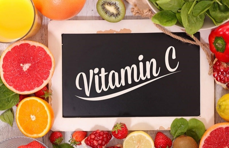 Chanh chứa nhiều vitamin C giúp tăng cường sức đề kháng cho cơ thể