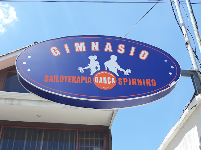 Ave Francisco Moscoso 7-132, Cuenca 010204