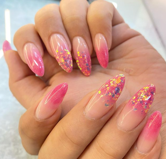Pretty Sparkles pink ombre nail