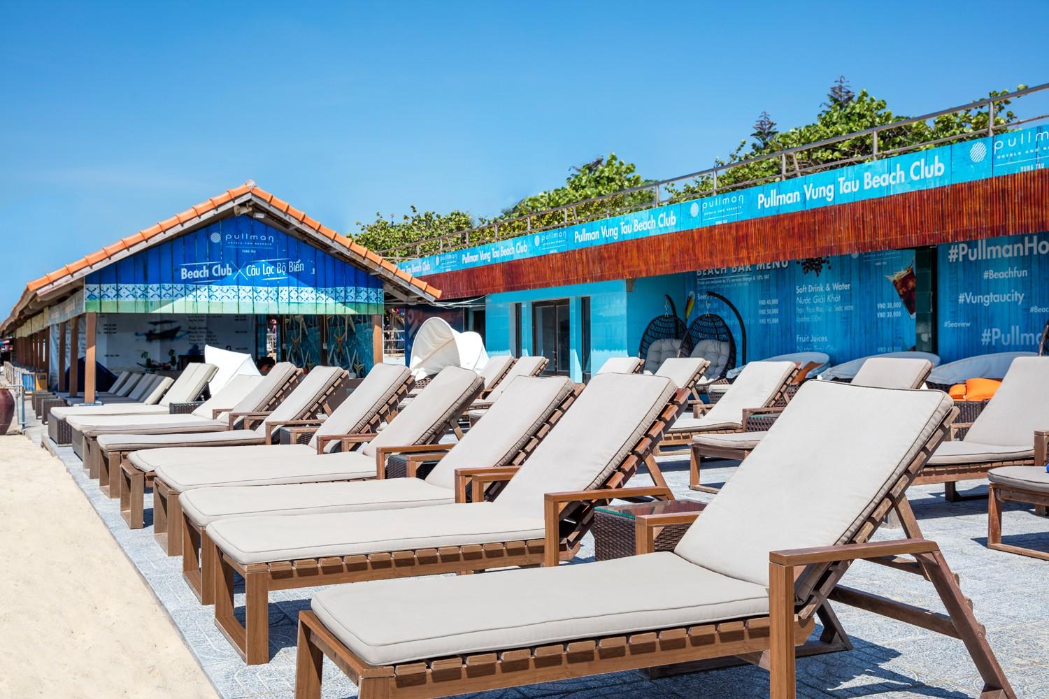 http://d2e5ushqwiltxm.cloudfront.net/wp-content/uploads/sites/23/2018/09/19084746/Pullman-Vung-Tau-Beach-Club-4.jpg