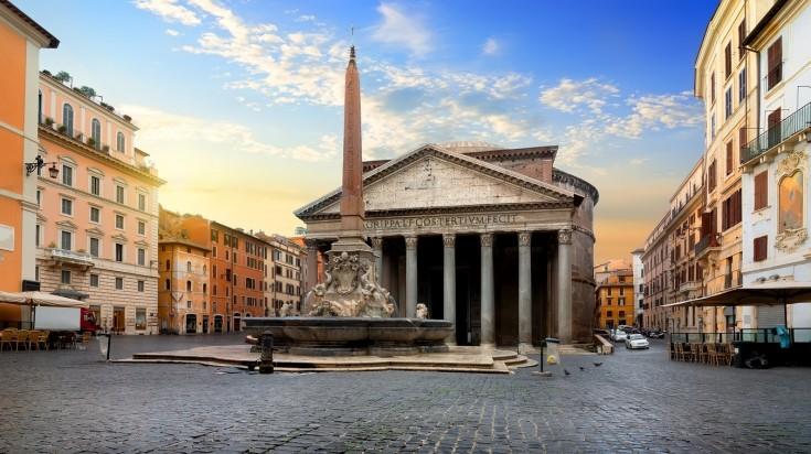 Reisen Sie nach Rom, um das Wahrzeichen Pantheon zu erleben