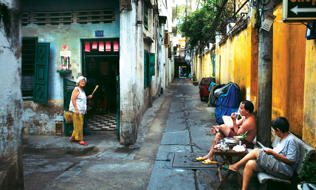 Internship in Vietnam Alleyways cgvdt.vn