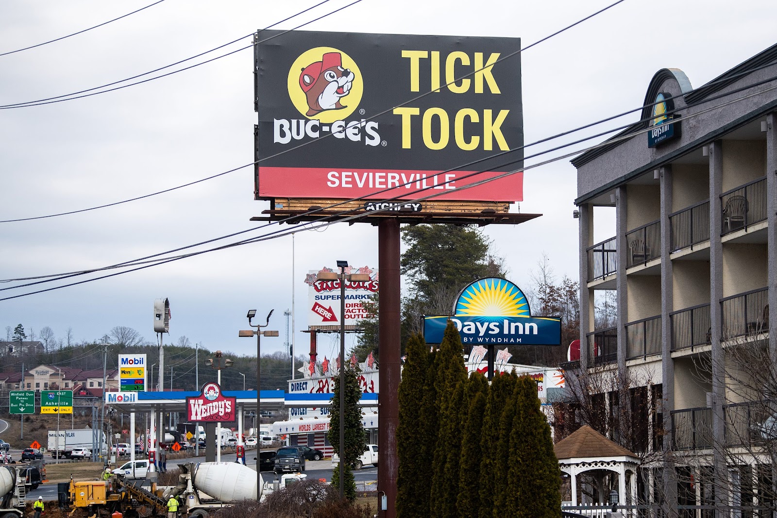 A billboard is seen along Winfield Dunn Parkway for the upcoming Buc-ee's at exit 407 in Sevierville on Wednesday, Jan. 11, 2023.