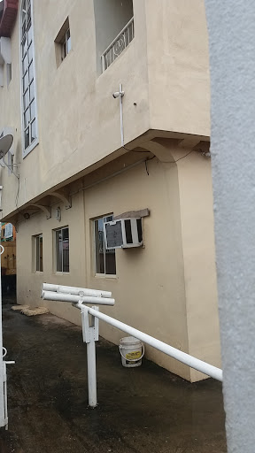 Starplex Luxurious Guest House, Ikenna Nzimiro Avenue, Off Port Harcourt Road, New Owerri 460271, Owerri, Nigeria, Diner, state Imo