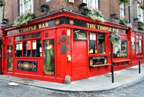 Bares famosos de Temple Bar, música y cerveza en Dublín