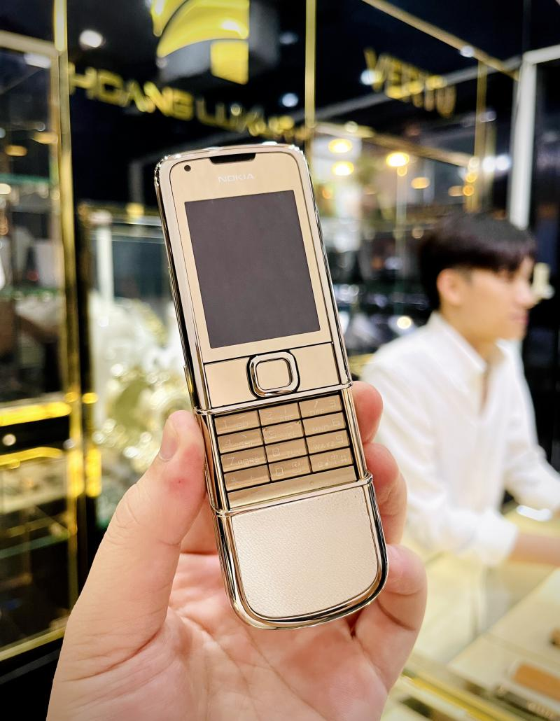 NOKIA 8800 ĐÃ NGỪNG SẢN XUẤT