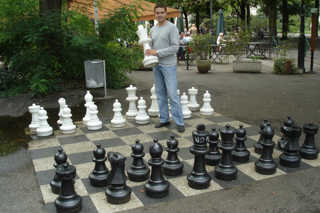 036328469-big.jpg