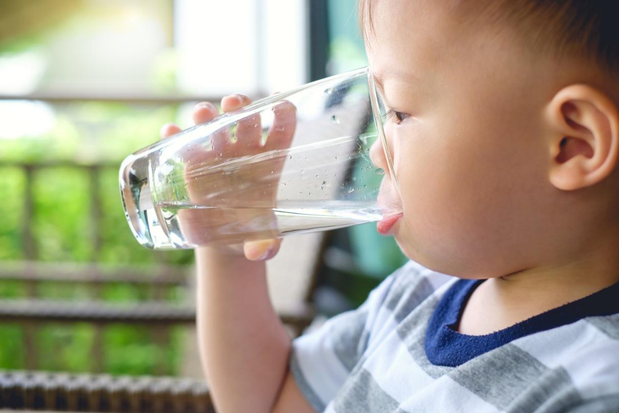 How Much Water Should Your 1-Year-Old Be Drinking? | NewFolks