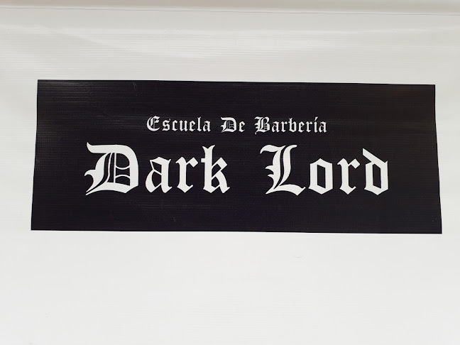 Escuela De Barbería Dark Lord - Santa Anita