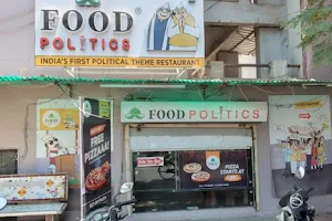 FOOD POLITICS image