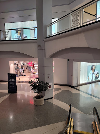 Shopping Mall «Towson Town Center», reviews and photos, 825 Dulaney Valley Rd, Towson, MD 21204, USA