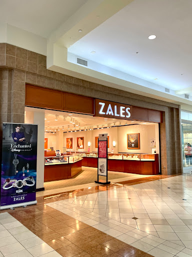 Jewelry Store «Zales - The Diamond Store», reviews and photos, 4325 Glenwood Ave, Raleigh, NC 27612, USA