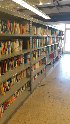 Thrift Store «Goodwill Central Texas - Macfarlane Center & Computer Works», reviews and photos