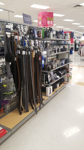 Department Store «Marshalls», reviews and photos, 785 S 25th St, Easton, PA 18045, USA