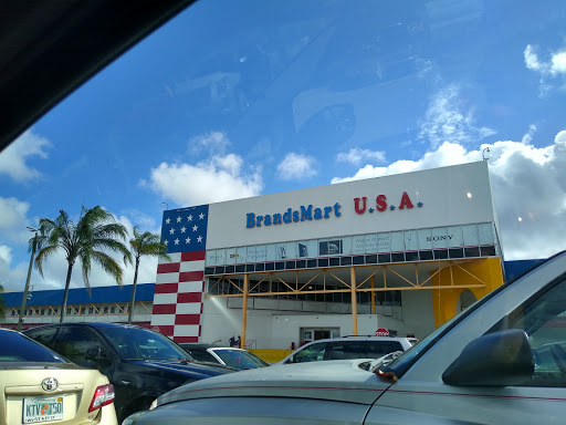 Department Store «BrandsMart USA», reviews and photos, 4320 NW 167th St, Miami Gardens, FL 33054, USA