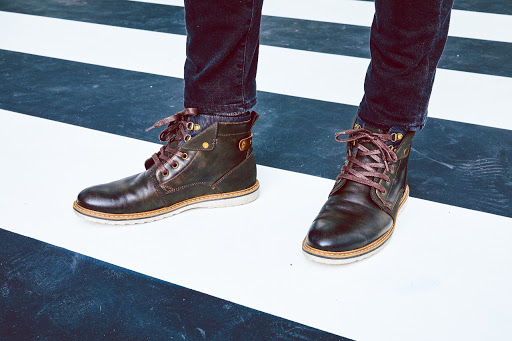 Shoe Store «DSW Designer Shoe Warehouse», reviews and photos, 917 Hartford Turnpike, Waterford, CT 06385, USA