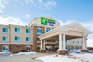 Holiday Inn Express & Suites Omaha I - 80, an IHG Hotel image