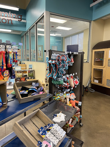 Pet Supply Store «Petco Animal Supplies», reviews and photos, 1210 Marvin Rd NE, Lacey, WA 98516, USA