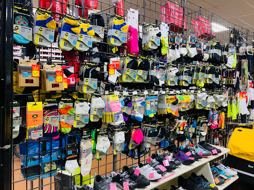 Bicycle Store «Cycle Mart of Miami», reviews and photos, 13799 S Dixie Hwy, Miami, FL 33176, USA