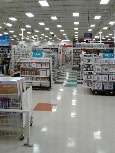 Craft Store «Michaels», reviews and photos, 2325 S Stemmons Fwy #402, Lewisville, TX 75067, USA