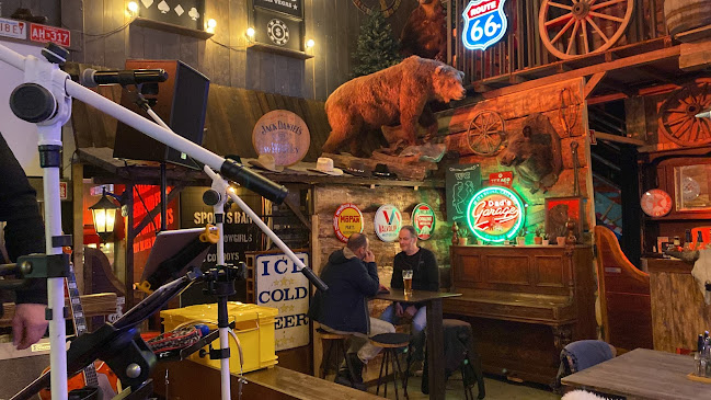 Grizzly Saloon & Tennessee Music Hall - Bar
