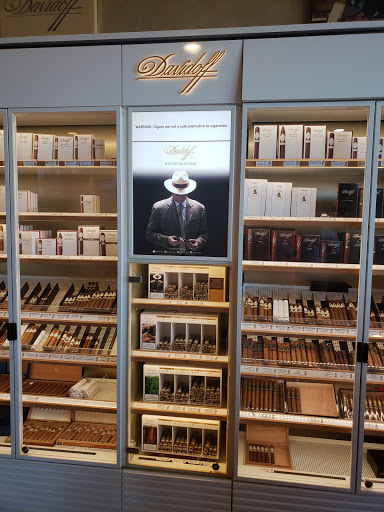 Lounge «Cigar Realm», reviews and photos, 11657 Lakeridge Pkwy, Ashland, VA 23005, USA