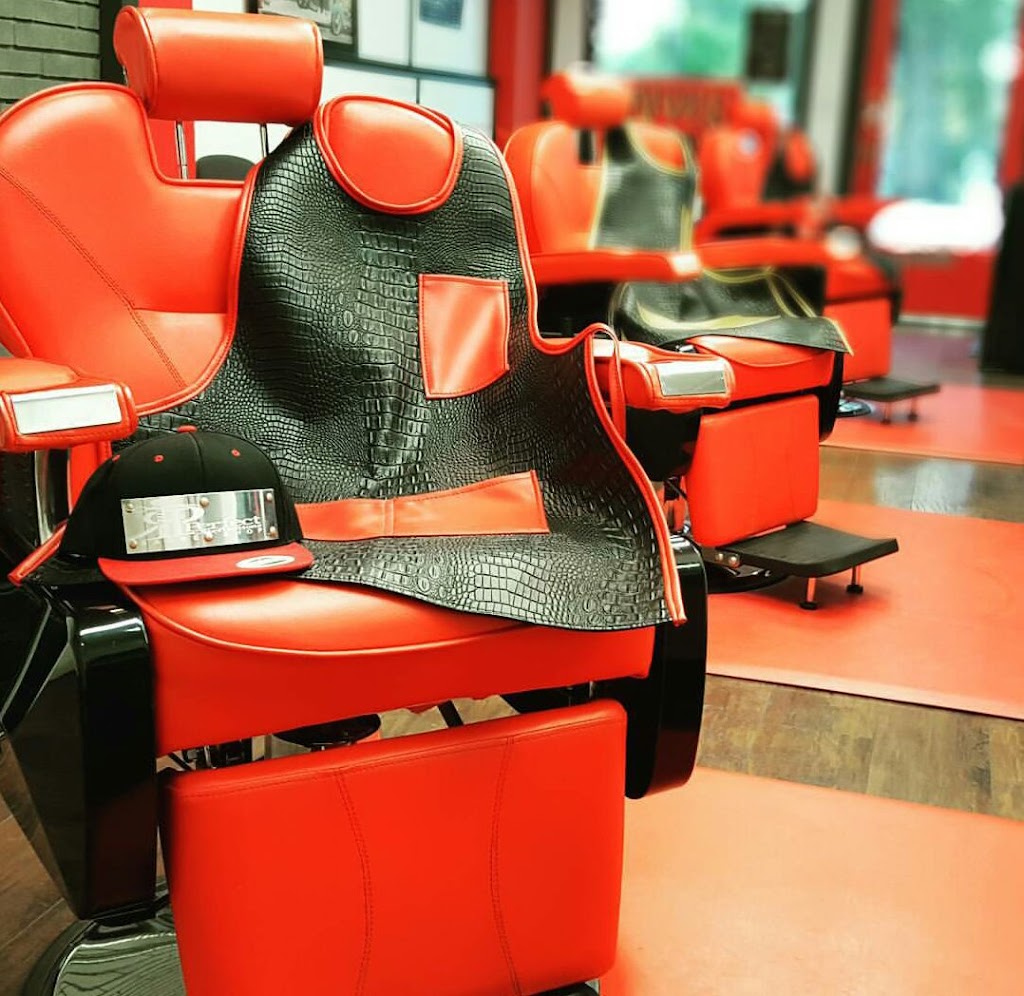 Perfect Reflections Barbershop 84403